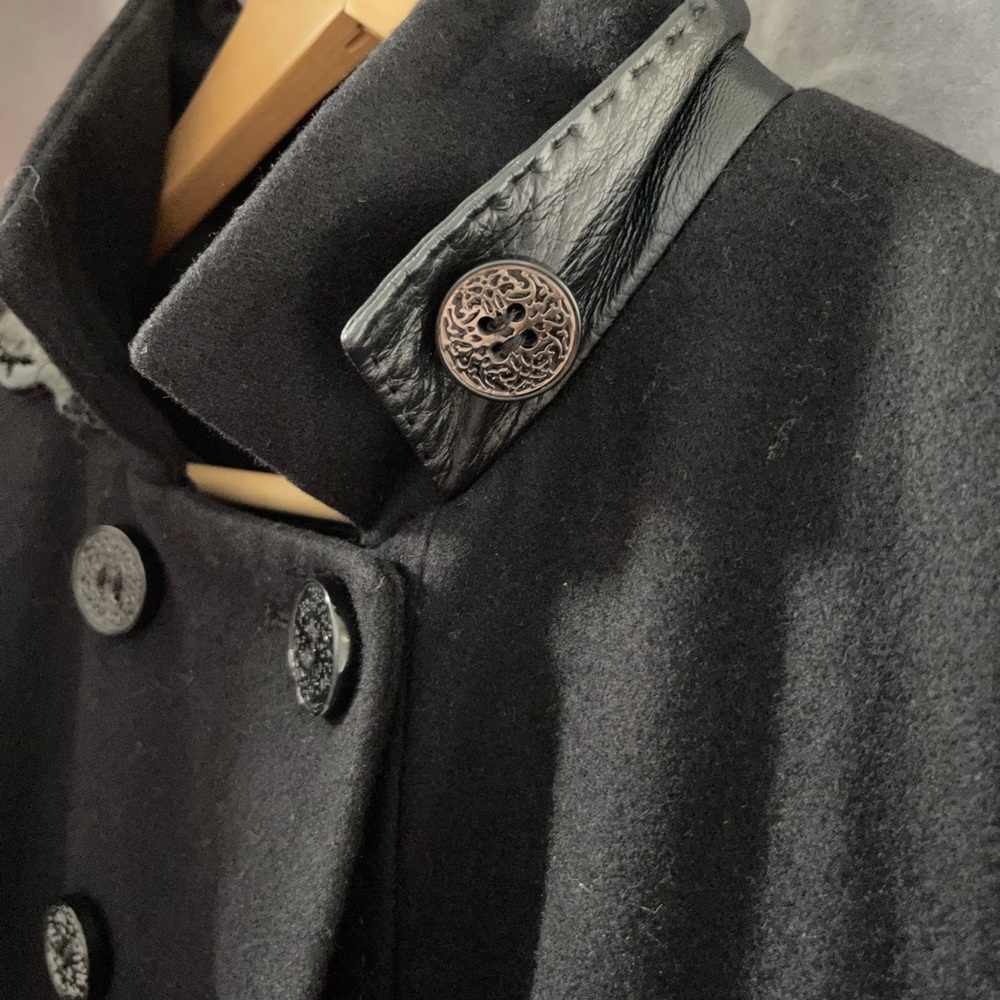 Elie Tahari wool pea coat with leather details